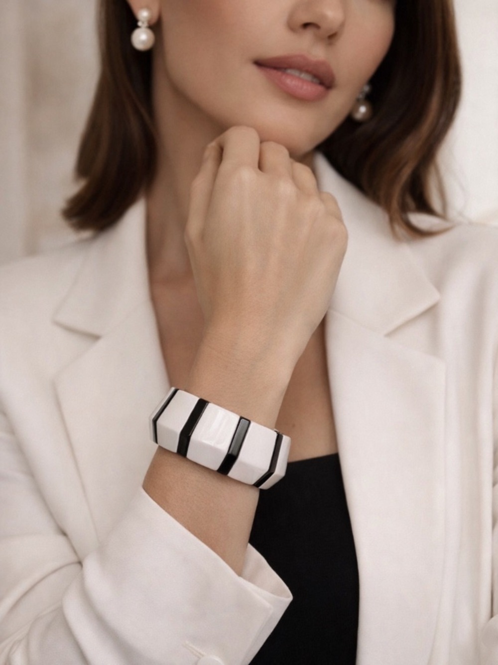 Vintage Black & White Stretch Bracelet